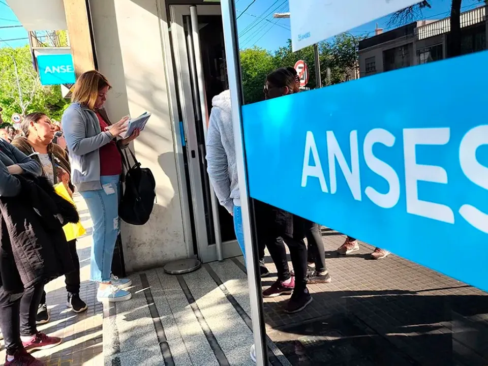 ANSES.