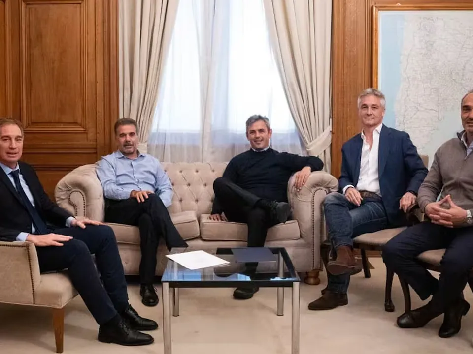 LLA y el PRO vuelven a acercarse.