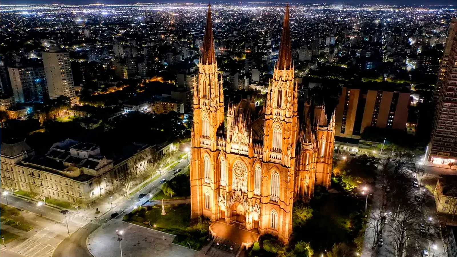La Catedral de La Plata fue elegida como la más linda del mundo.