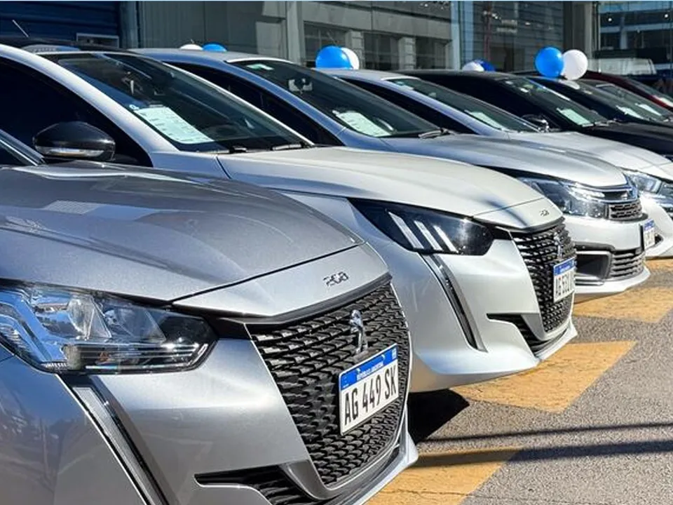 Banco Nación ofrece créditos de hasta $100 millones para comprar autos 0 km y usados.