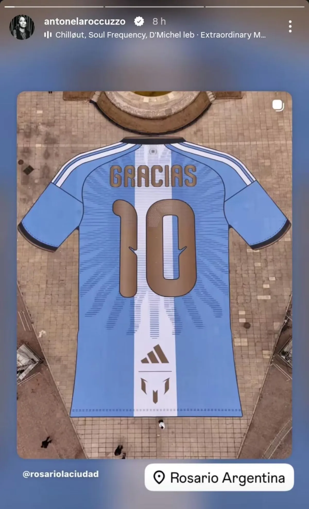 La historia de Antonela Roccuzzo sobre el homenaje de Rosario para Lionel Messi antes de su despedida de la Selección argentina.