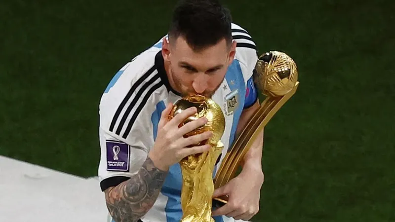 Messi en la premiación luego de su consagración en el Mundial 2022.